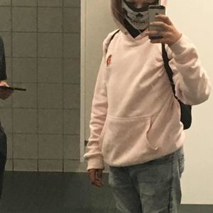 Meet your Posher, Max